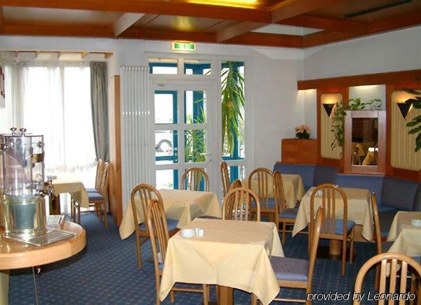 Hotel Amenity Munich Restaurant photo